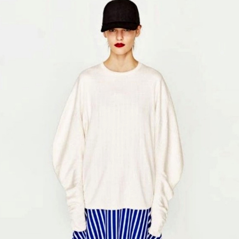 Zara Trafaluc Ecologically Grown Cotton Sweatshirt Dolman Ruched Sleeve, Small